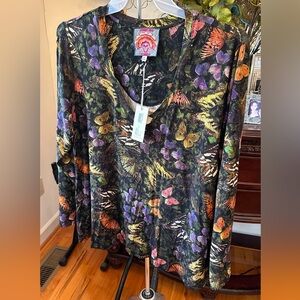 Johnny Was NWT XXL Butterfly Print Women's Long Sleeve Top NWT